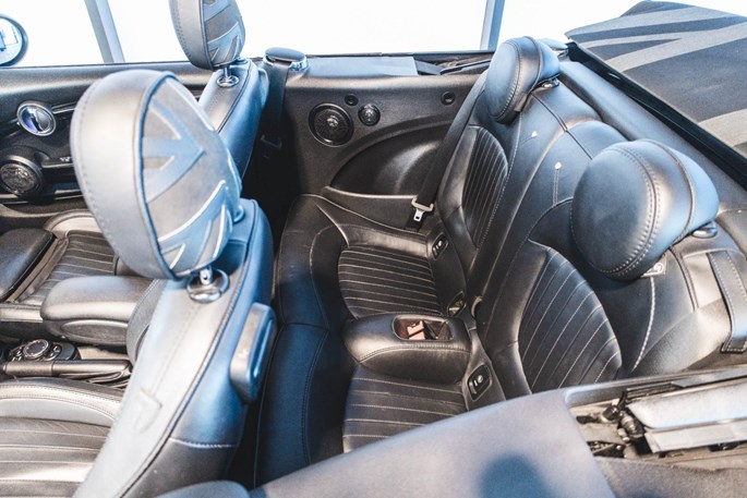 Mini Cooper S JC Works Cabriolet aut.