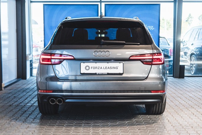 Audi A4 TDi 190 S-line Avant S-tr.