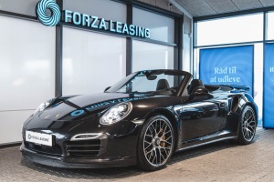 Porsche 911 Turbo S Cabriolet PDK