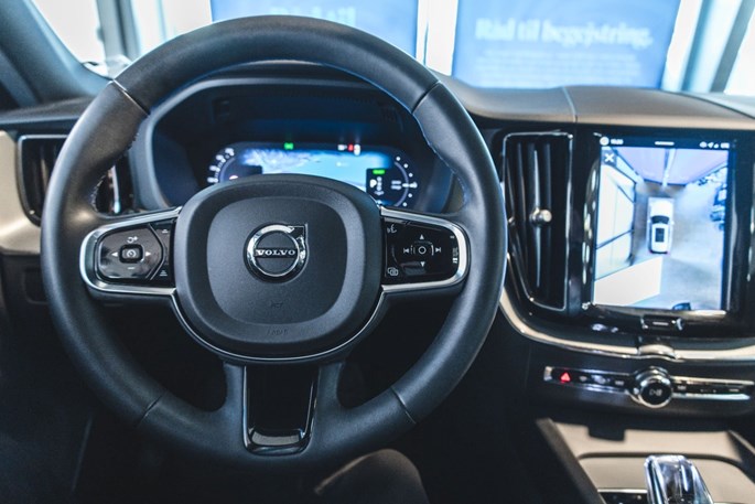 Volvo XC60 T6 ReCharge Core aut. AWD