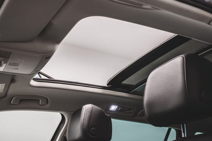 VW Passat R-line Variant DSG 5d