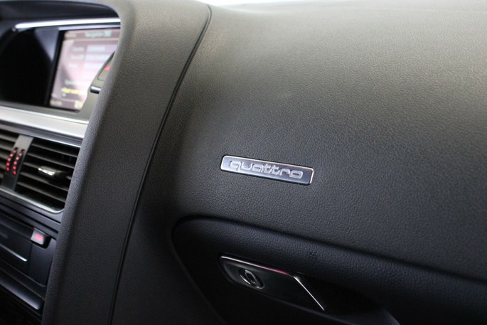 Audi A5 TDi 240 SB quattro S-tr.