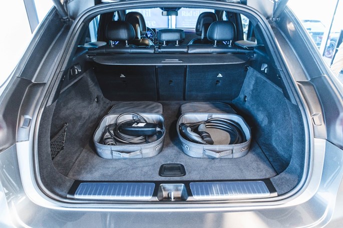 Mercedes EQE350+ SUV AMG Premium