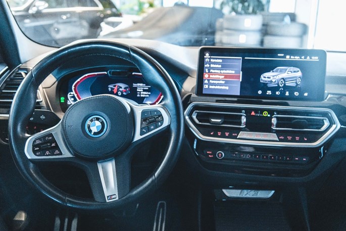 BMW iX3 Charged Plus M-Sport