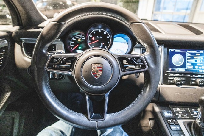 Porsche Macan Turbo PDK