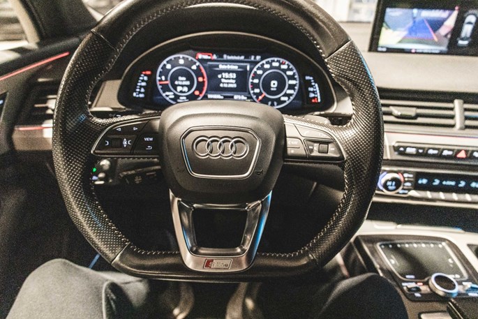 Audi Q7 TDi 272 S-line quattro Tiptr. 7prs