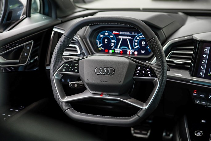 Audi Q4 e-tron S-line quattro