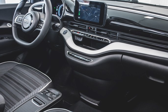 Fiat 500e Icon Cabrio