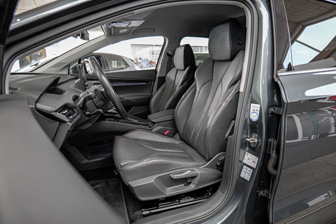 Skoda Enyaq iV Selection Suite