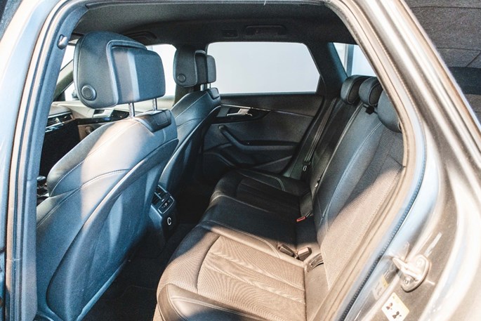 Audi A4 TDi 190 S-line Avant S-tr.