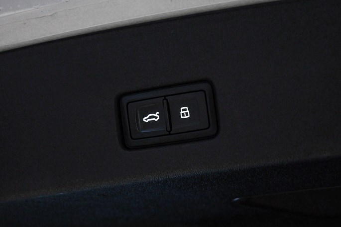 Audi Q4 e-tron S-line