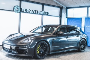 Porsche Panamera 4 E-Hybrid PDK