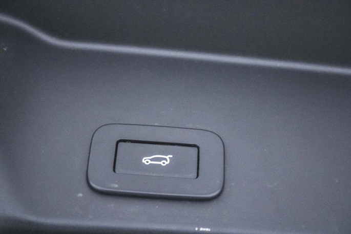 Land Rover Range Rover Evoque P300e R-Dynamic HSE aut.