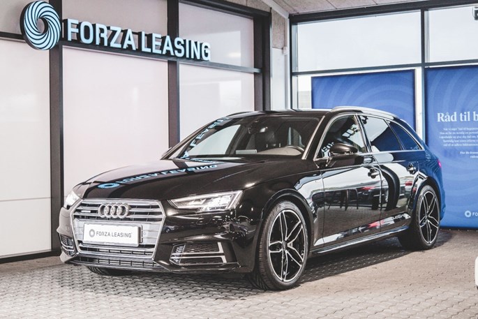 Audi A4 TDi 218 S-line Avant quattro S-tr.