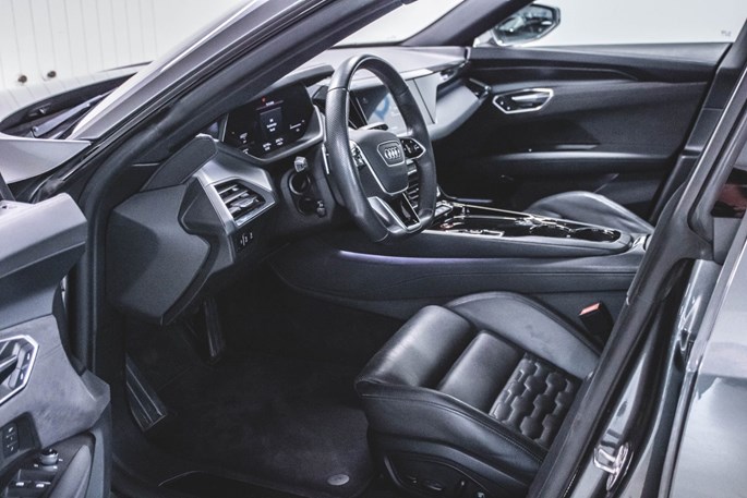 Audi e-tron GT quattro