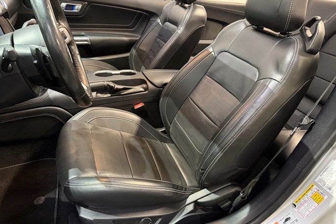 Ford Mustang V8 GT Convertible aut.