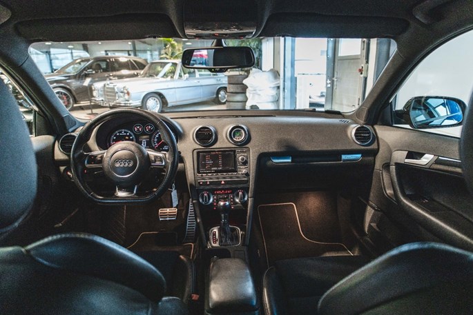 Audi RS3 TFSi Sportback quattro S-tr.