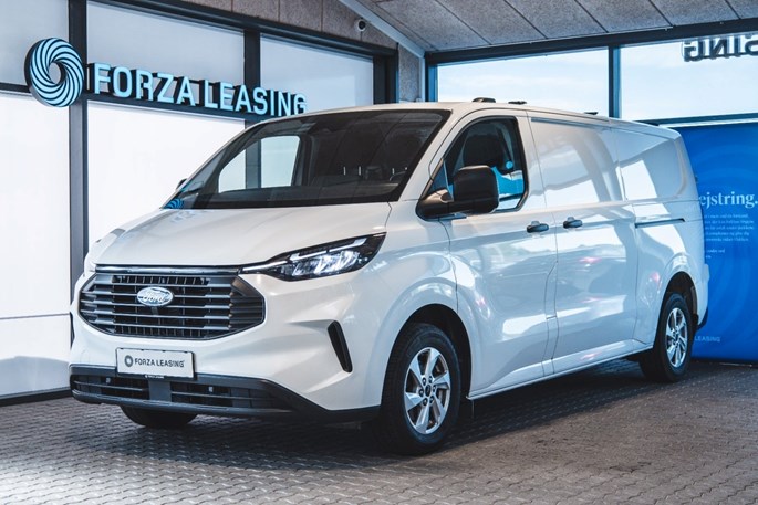 Ford Transit Custom 300 L2 TDCi 170 Trend aut.