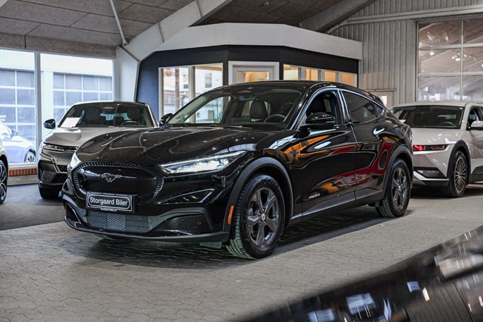 Ford Mustang Mach-E Standard Range