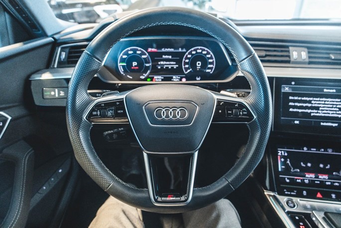 Audi E-tron S-line Sportback quattro