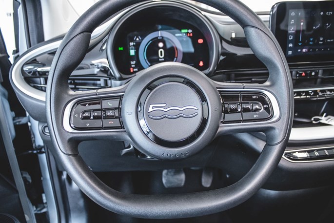 Fiat 500e Icon Cabrio