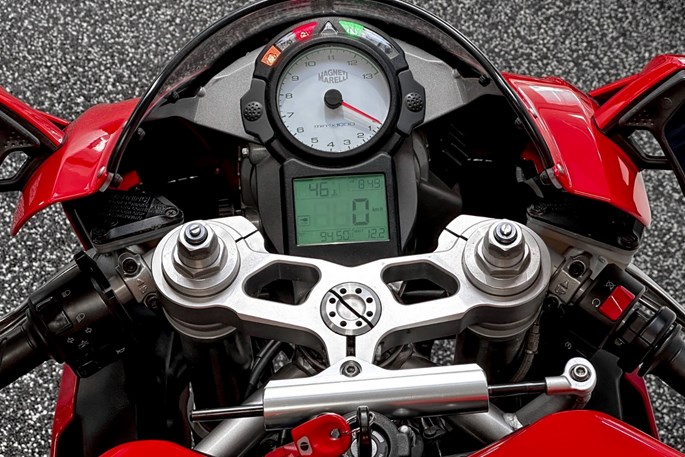Ducati Hyper Sport 749 S