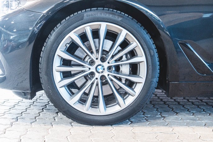 BMW 530d Touring Sport Line aut.