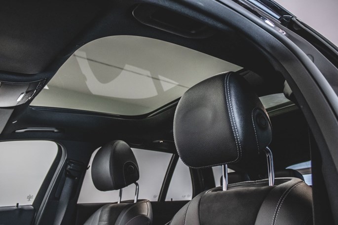 Mercedes E300 de AMG Line stc. aut.