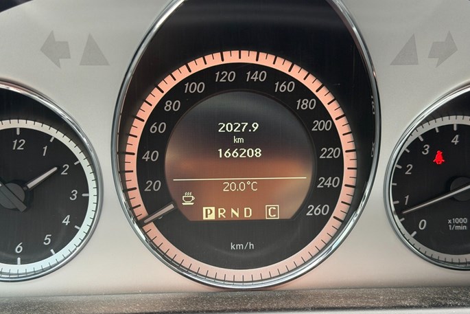 Mercedes E350 CGi Coupé aut. BE
