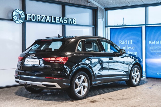 Audi Q3 TFSi S-line quattro S-tr.