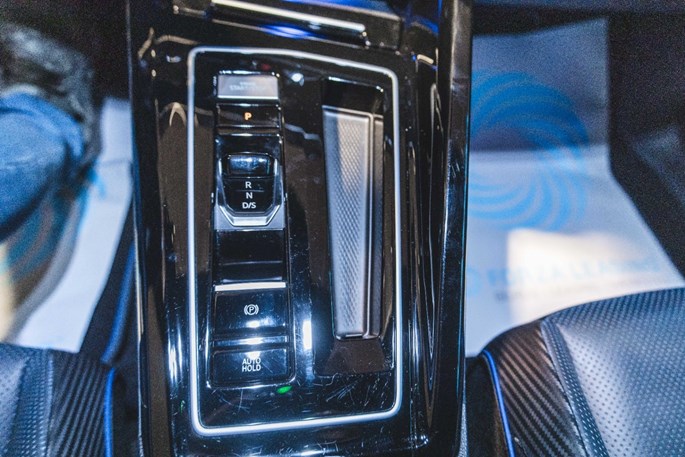 VW Golf VIII R DSG 4Motion Van