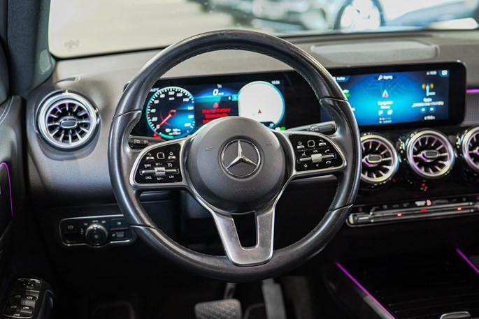 Mercedes EQB300 4-Matic Progressive