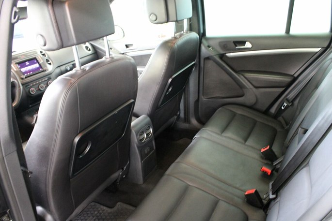 VW Tiguan TDi 184 R-line DSG 4M