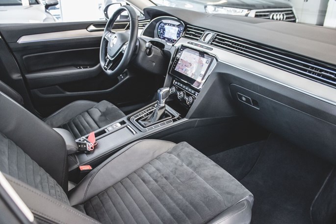 VW Passat GTE Highline Variant DSG