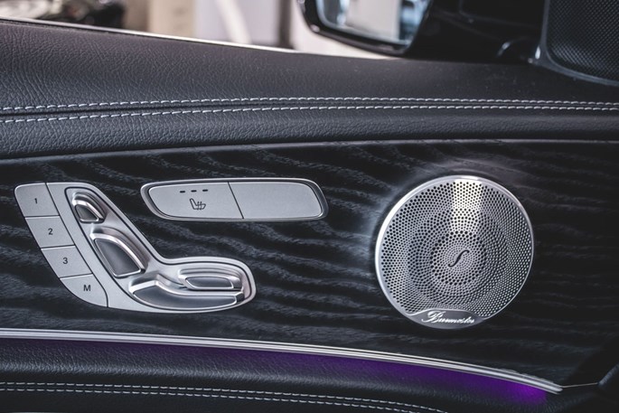 Mercedes E300 de AMG Line stc. aut.