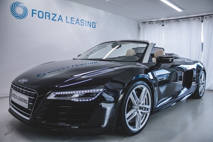 Audi R8 FSi Spyder quattro S-tr.