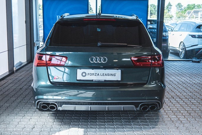 Audi S6 TFSi Avant quattro S-tr.