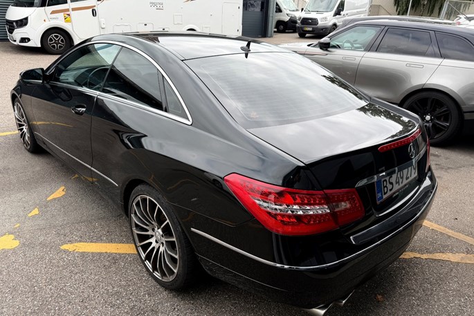 Mercedes E350 CGi Coupé aut. BE