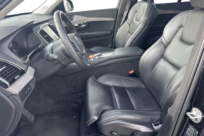 Volvo XC90 T8 ReCharge Ultimate Dark aut. AWD 7prs