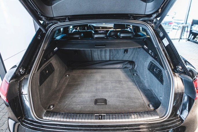 Audi E-tron Black Edition S-line quattro