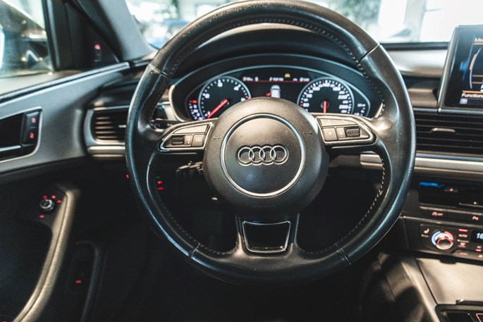 Audi A6 TDi 245 Avant quattro S-tr.