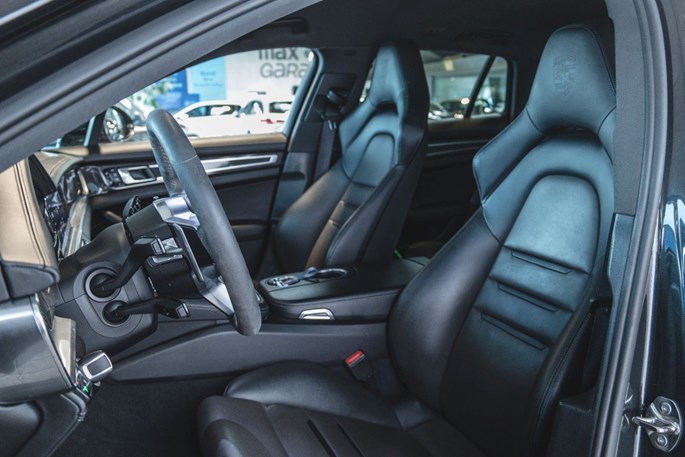 Porsche Panamera 4 E-Hybrid PDK