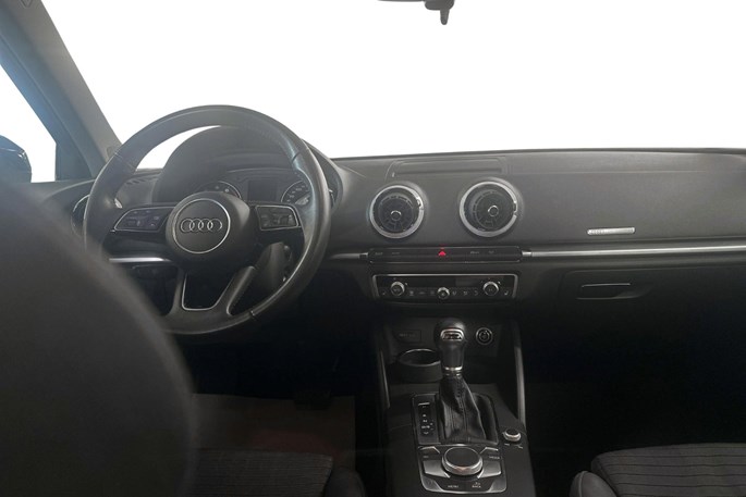 Audi A3 TFSi S-line Sportback