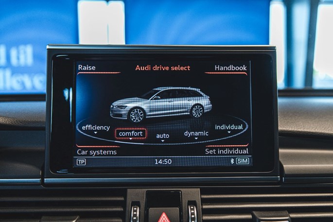 Audi S6 TFSi Avant quattro S-tr.