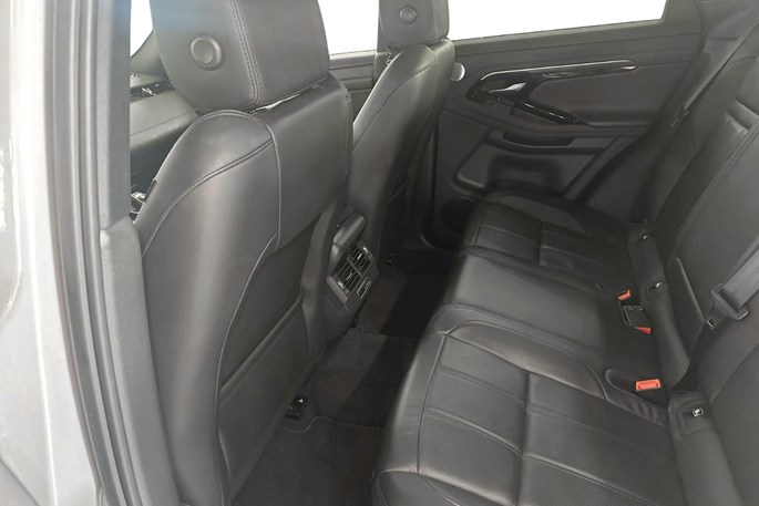 Land Rover Range Rover Evoque P300e R-Dynamic SE aut.