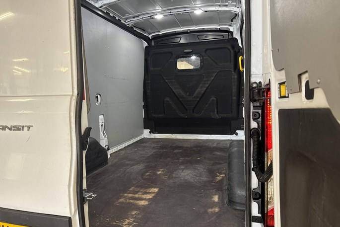 Ford Transit 350 L2 Van TDCi 130 Trend H2 FWD