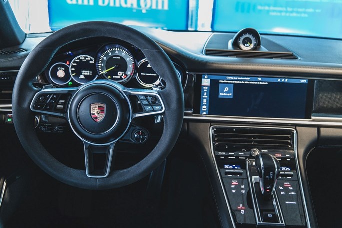 Porsche Panamera 4 E-Hybrid PDK