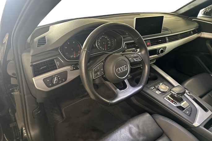 Audi A4 TDi S-line Avant S-tr.