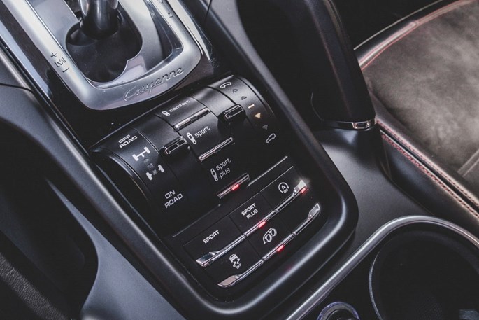 Porsche Cayenne GTS Tiptr.