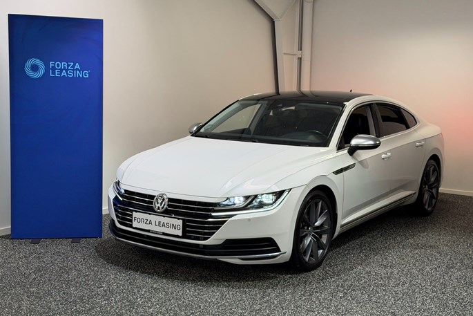 VW Arteon TDi 240 Elegance DSG 4Motion